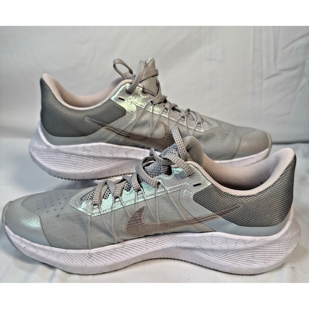 Nike Winflo 8 Premium‎ Women 11 Running Shoe Performance Casual Breathable